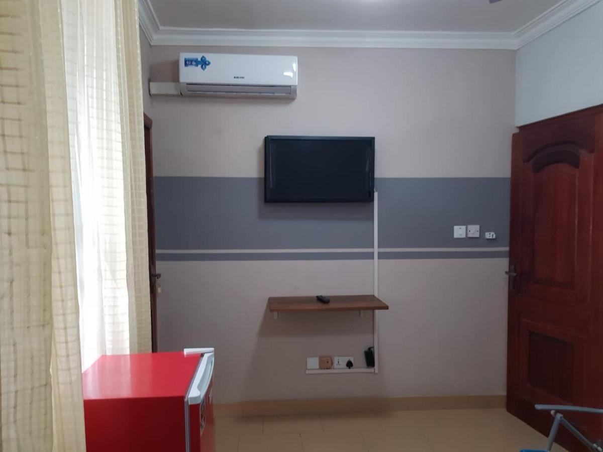 Queen'S Hill Lodge Gbawe Экстерьер фото